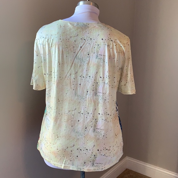MISSLOOK NWOT Yellow Inspired Tee Size XL - Picture 2 of 5